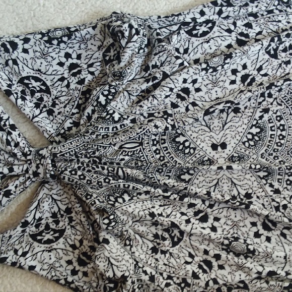 B&W Bohemian Dress - Picture 3 of 6